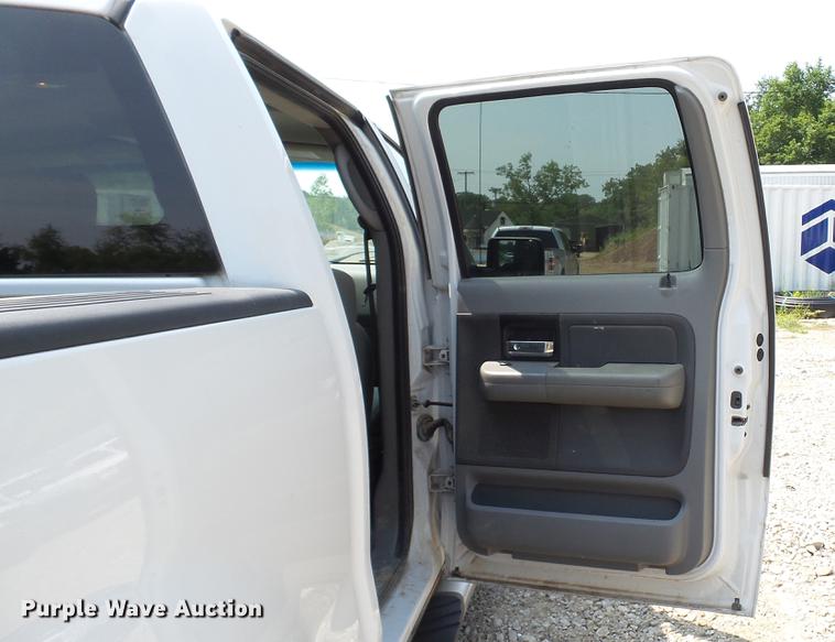 image for item DD7264 2008 Ford F150 XLT SuperCrew pickup truck