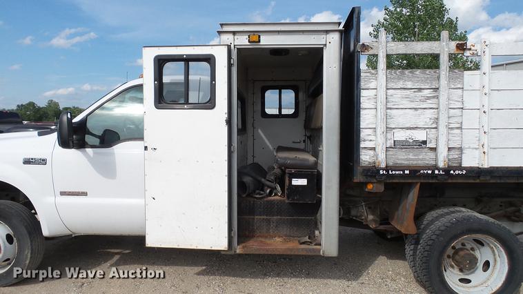 image for item DD7285 2003 Ford F450 Super Duty XL Crew Cab dump flatbed pickup truck