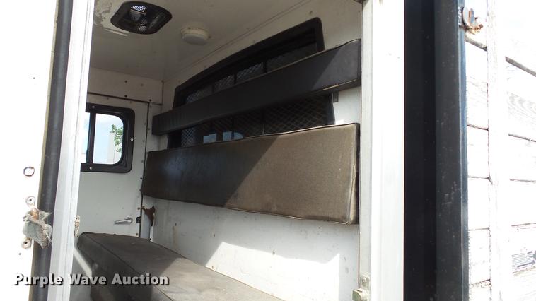 image for item DD7285 2003 Ford F450 Super Duty XL Crew Cab dump flatbed pickup truck