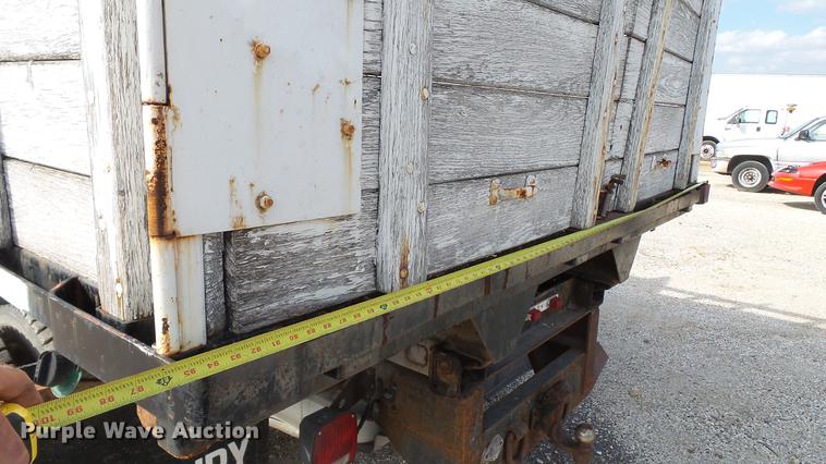 image for item DD7285 2003 Ford F450 Super Duty XL Crew Cab dump flatbed pickup truck