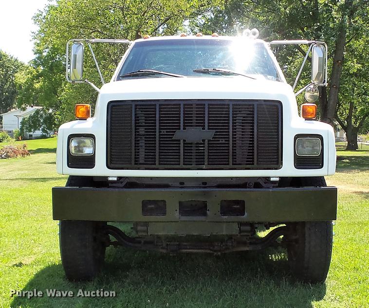 image for item DD7292 1997 Chevrolet TopKick truck