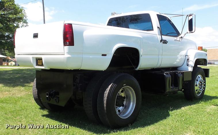 image for item DD7292 1997 Chevrolet TopKick truck