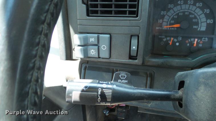 image for item DD7292 1997 Chevrolet TopKick truck