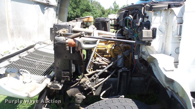 image for item DD7292 1997 Chevrolet TopKick truck