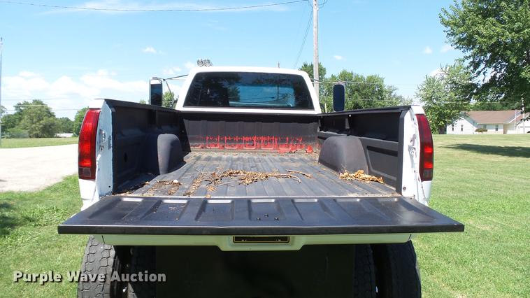 image for item DD7292 1997 Chevrolet TopKick truck