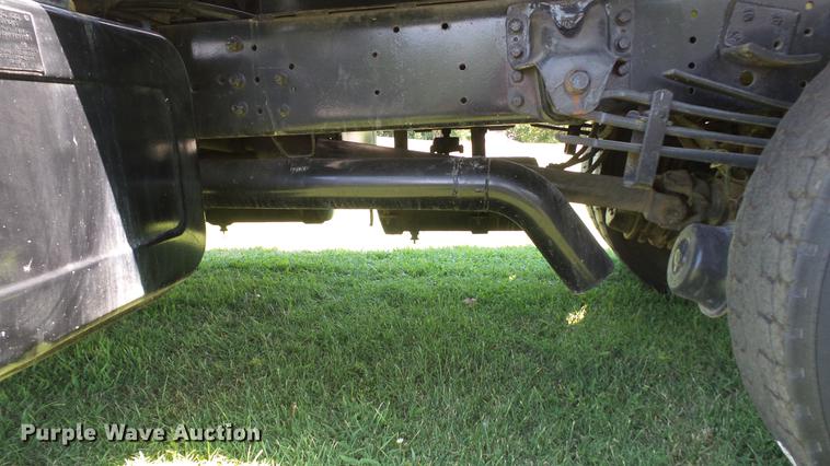 image for item DD7292 1997 Chevrolet TopKick truck