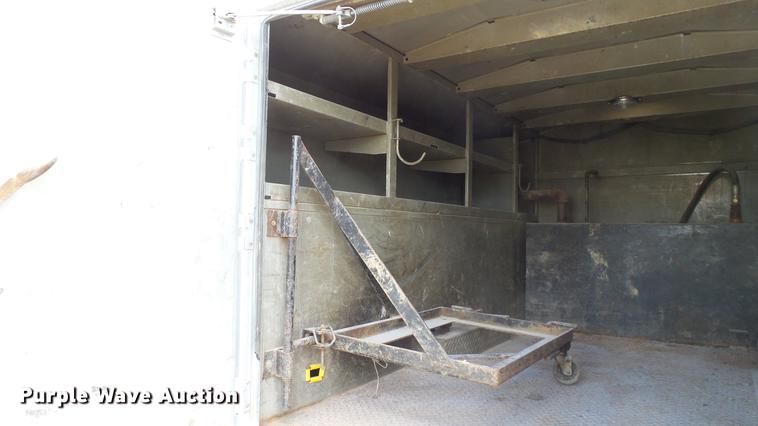 image for item DD7297 2006 Ford F350 Super Duty XL utility bed pickup truck