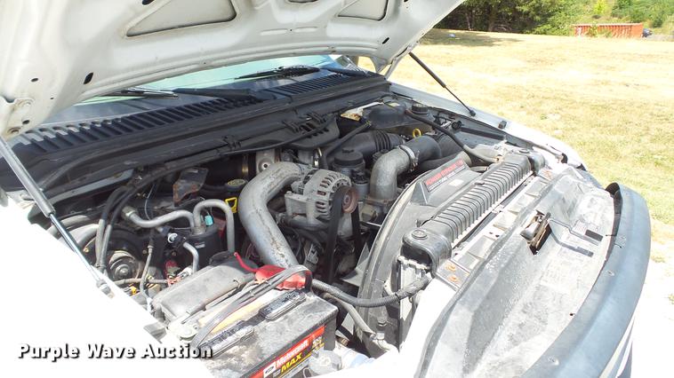 image for item DD7297 2006 Ford F350 Super Duty XL utility bed pickup truck