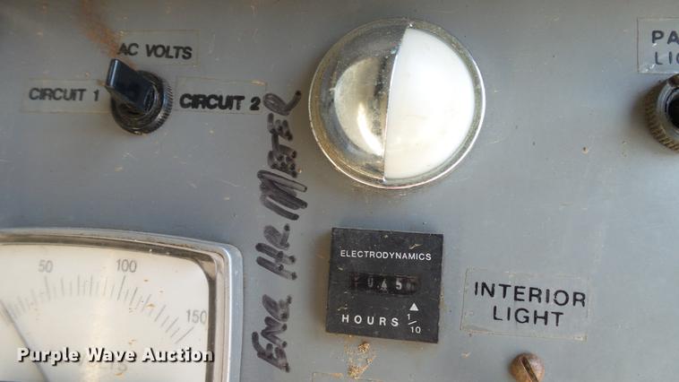 image for item DD7299 1999 Chevrolet Express 3500 Cargo box truck