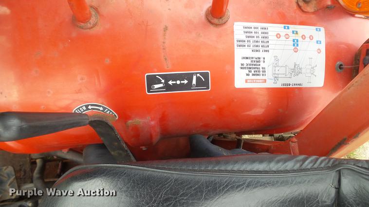 image for item DD7331 Yanmar YM186D MFWD tractor