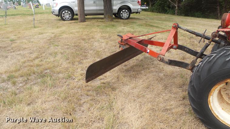 image for item DD7331 Yanmar YM186D MFWD tractor