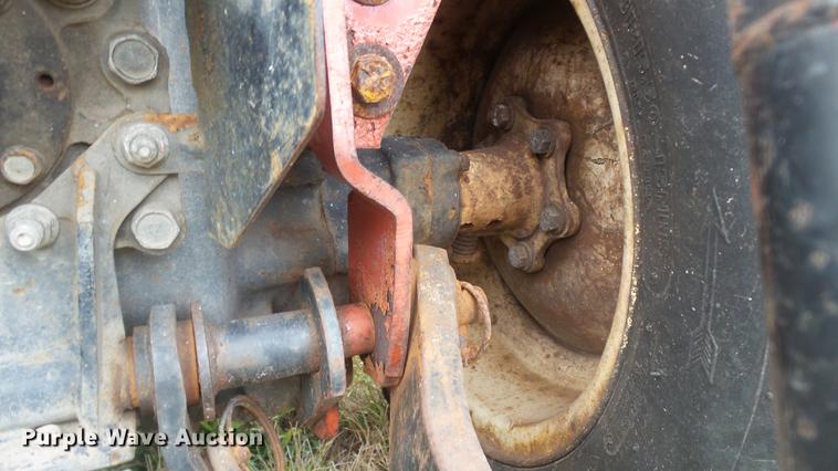 image for item DD7331 Yanmar YM186D MFWD tractor