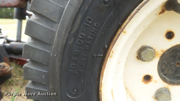 image for item DD7331 Yanmar YM186D MFWD tractor