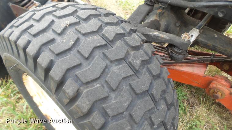 image for item DD7331 Yanmar YM186D MFWD tractor