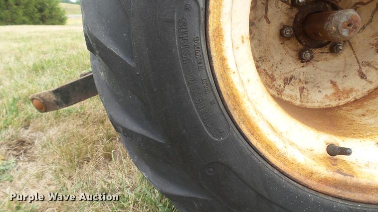 image for item DD7331 Yanmar YM186D MFWD tractor