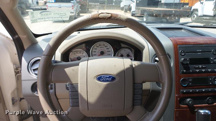 image for item DD7346 2007 Ford F150 Lariat SuperCrew pickup truck