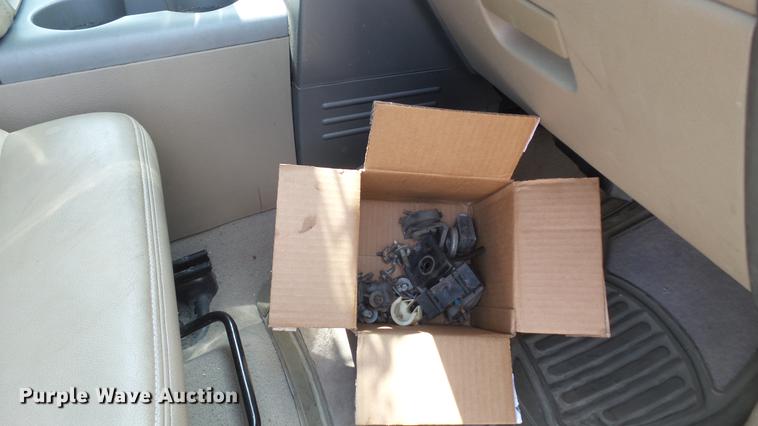 image for item DD7346 2007 Ford F150 Lariat SuperCrew pickup truck