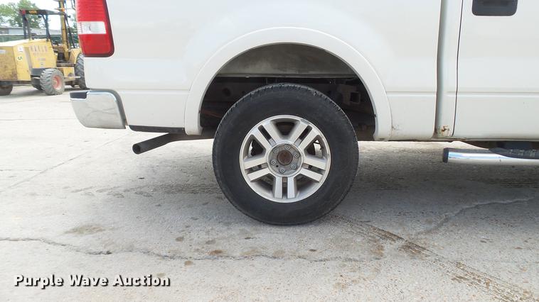image for item DD7346 2007 Ford F150 Lariat SuperCrew pickup truck