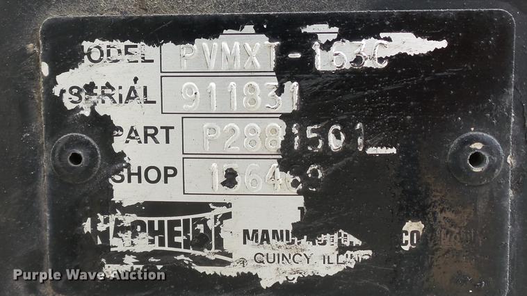 image for item DD7347 2007 GMC C5500 flatbed truck