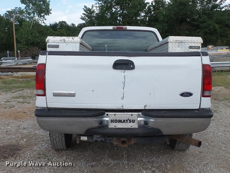 image for item DD7348 2006 Ford F250 Super Duty XL SuperCab pickup truck