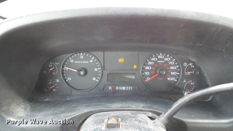 image for item DD7348 2006 Ford F250 Super Duty XL SuperCab pickup truck