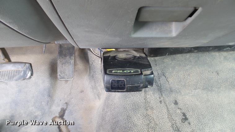 image for item DD7348 2006 Ford F250 Super Duty XL SuperCab pickup truck