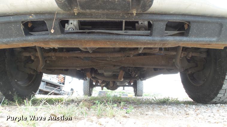 image for item DD7348 2006 Ford F250 Super Duty XL SuperCab pickup truck