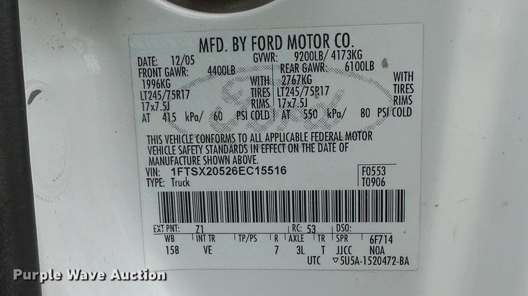 image for item DD7348 2006 Ford F250 Super Duty XL SuperCab pickup truck