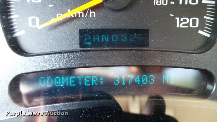 image for item DD7351 2005 Chevrolet Silverado 1500 pickup truck