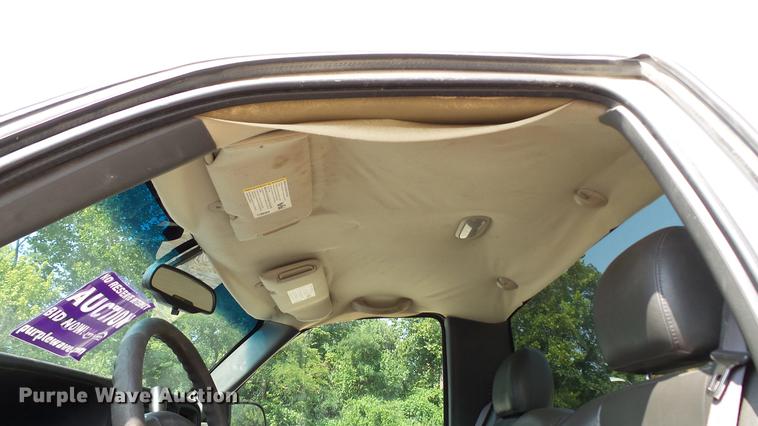 image for item DD7351 2005 Chevrolet Silverado 1500 pickup truck