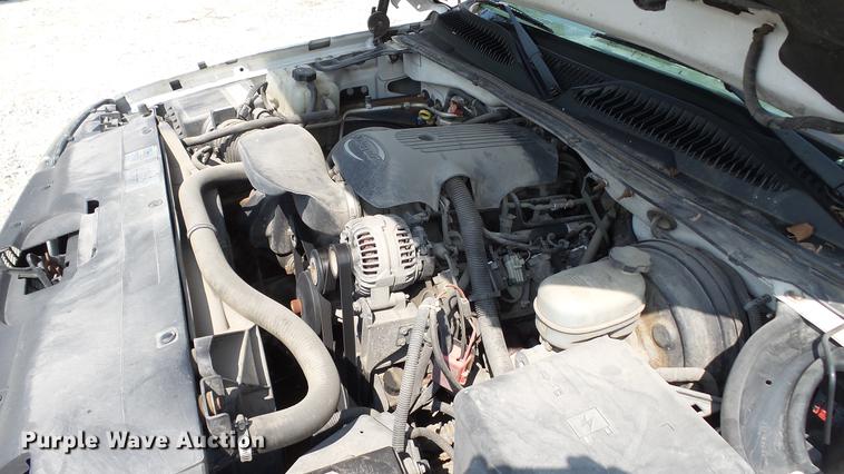 image for item DD7351 2005 Chevrolet Silverado 1500 pickup truck