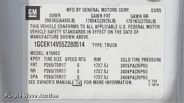 image for item DD7351 2005 Chevrolet Silverado 1500 pickup truck