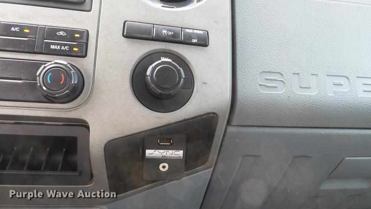 image for item DD7352 2011 Ford F250 Super Duty XLT SuperCab pickup truck