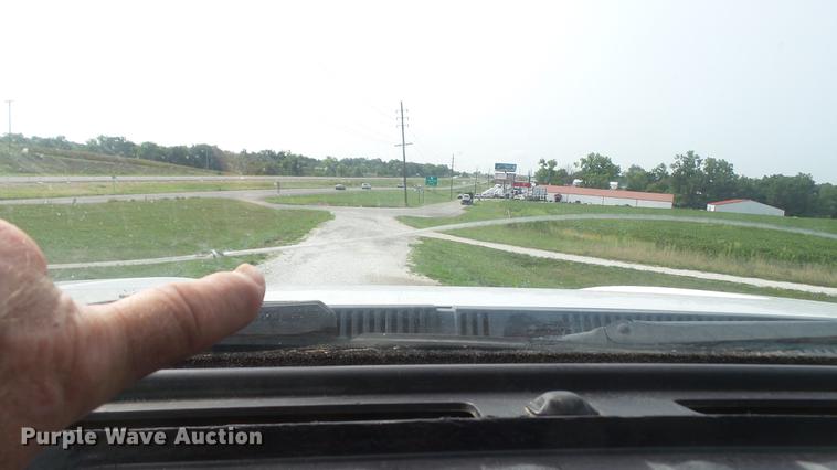 image for item DD7352 2011 Ford F250 Super Duty XLT SuperCab pickup truck