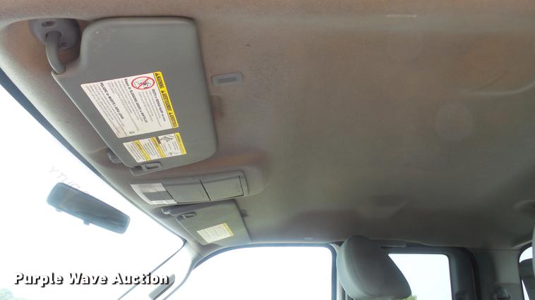 image for item DD7352 2011 Ford F250 Super Duty XLT SuperCab pickup truck