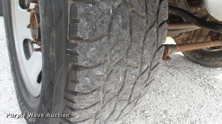 image for item DD7352 2011 Ford F250 Super Duty XLT SuperCab pickup truck