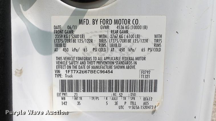 image for item DD7352 2011 Ford F250 Super Duty XLT SuperCab pickup truck