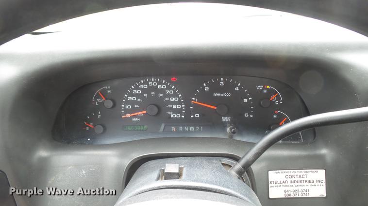 image for item DD7354 2004 Ford F350 Super Duty XL utility bed pickup truck