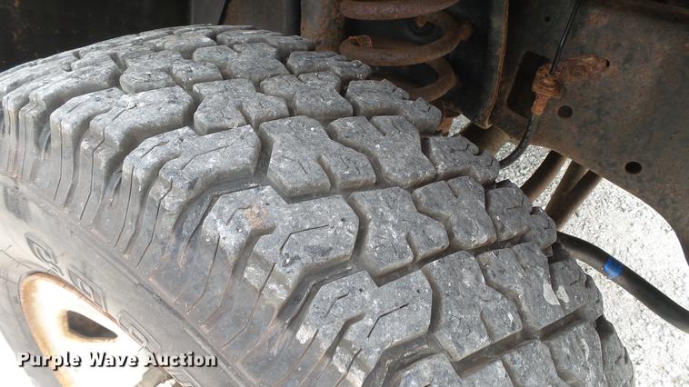 image for item DD7355 2008 Ford F250 Super Duty XL pickup truck