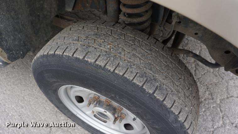 image for item DD7829 2008 Ford F350 Super Duty Crew Cab pickup truck