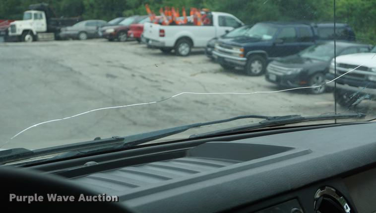 image for item DD7829 2008 Ford F350 Super Duty Crew Cab pickup truck