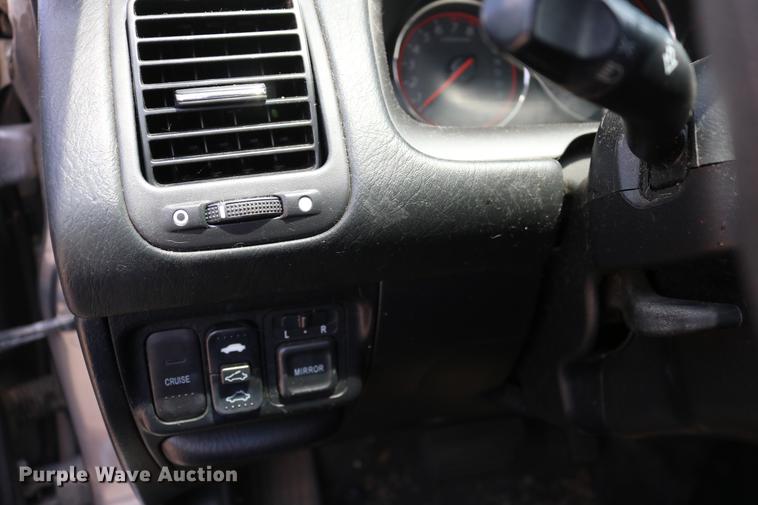 image for item DD8227 2004 Honda Civic