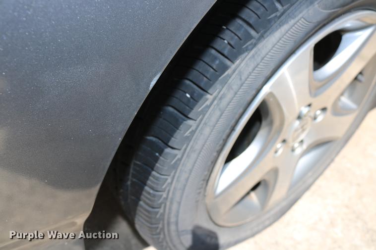 image for item DD8227 2004 Honda Civic