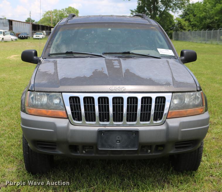 image for item DD8228 2002 Jeep Grand Cherokee SUV