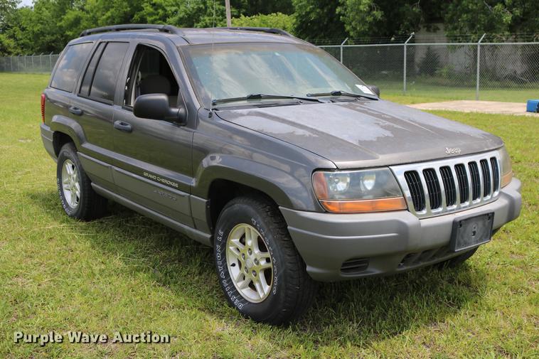 image for item DD8228 2002 Jeep Grand Cherokee SUV