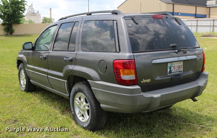 image for item DD8228 2002 Jeep Grand Cherokee SUV