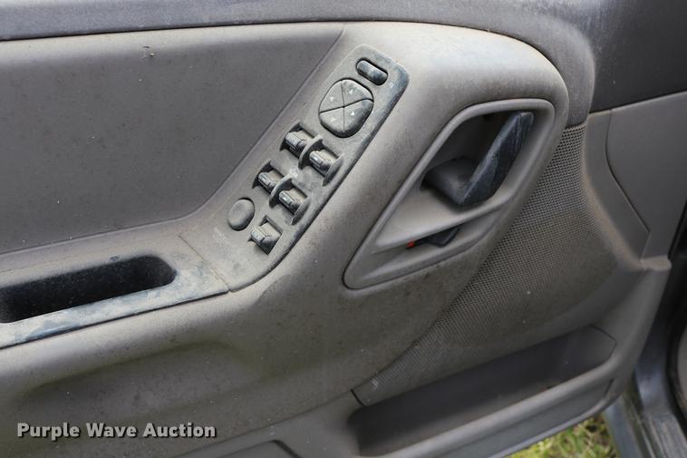 image for item DD8228 2002 Jeep Grand Cherokee SUV