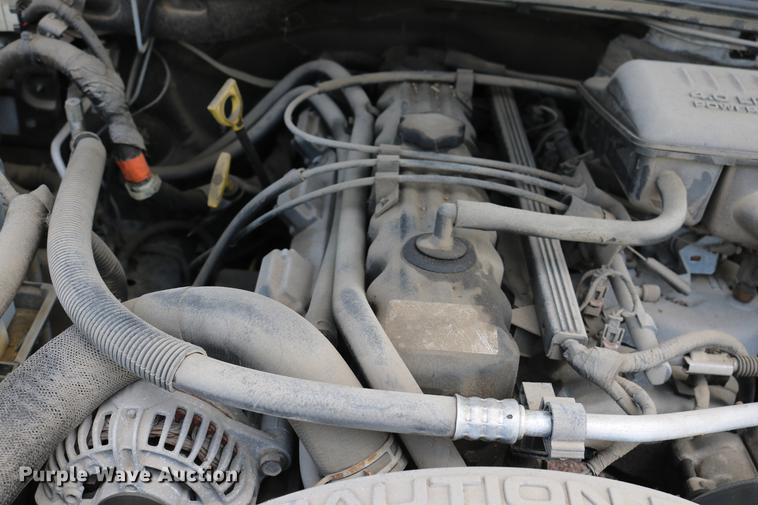 image for item DD8228 2002 Jeep Grand Cherokee SUV