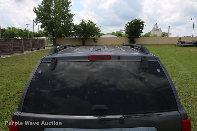 image for item DD8228 2002 Jeep Grand Cherokee SUV