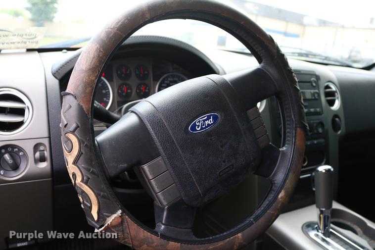 image for item DD8229 2007 Ford F150 SuperCrew pickup truck